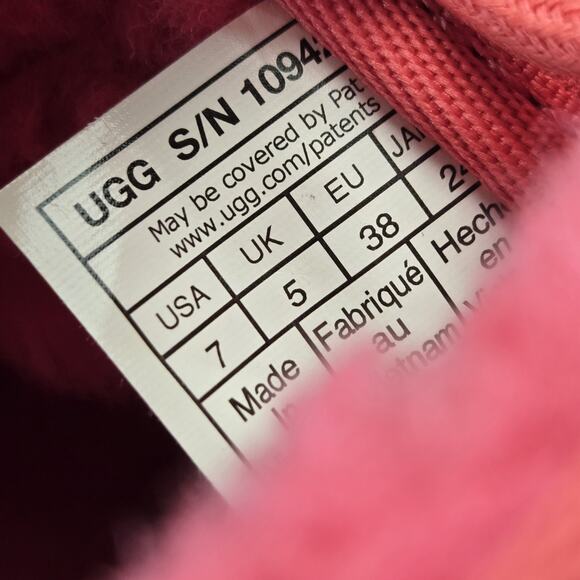 NEW UGG Neumel Womens Size 7 Fuzzy Warm Chukka Boots Shoes Slippers Pink - Picture 10 of 12